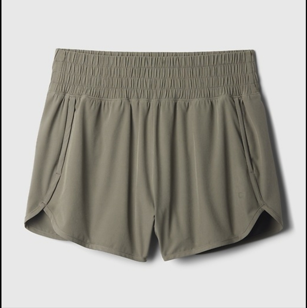 Gap Midrise Running Shorts Small